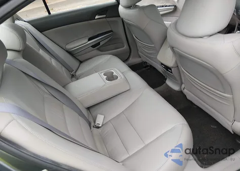 2010 Honda Accord 2.4 Ex-L from USA, damaged, VIN 1HGCP2F82AA122812